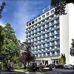 Magnólia 4* Piest'any