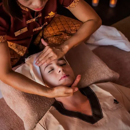 Magnolia Hotell Piest'any