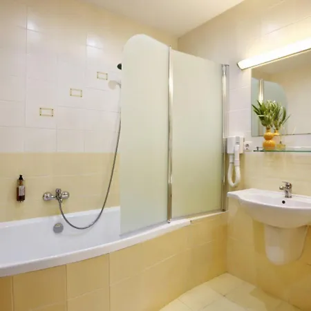 Magnolia Hotell