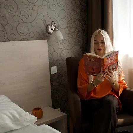 Hotell Magnolia Piest'any