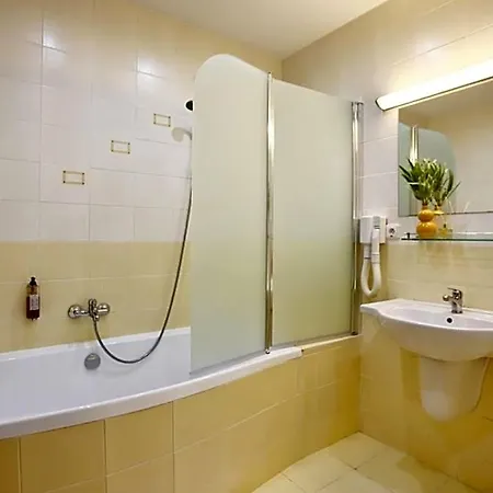Magnólia Hotel 4*