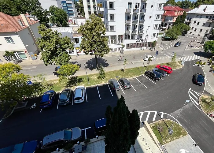 Magnólia Hotel Piest'any